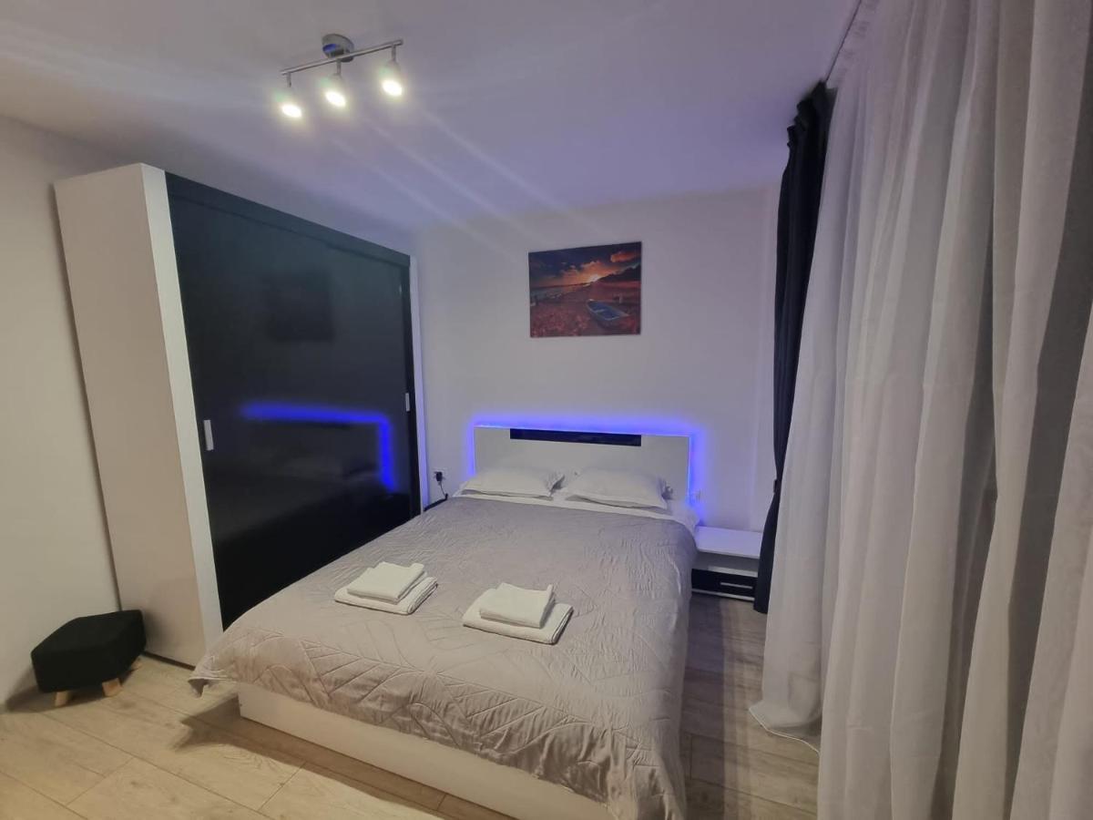 Apartamento Dreams Escape 2 Craiova Exterior foto